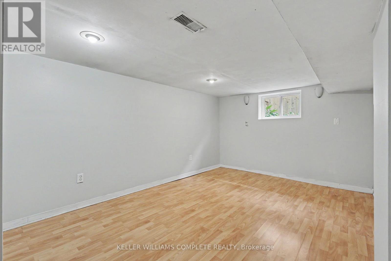 20 East 18Th Street, Hamilton, ON