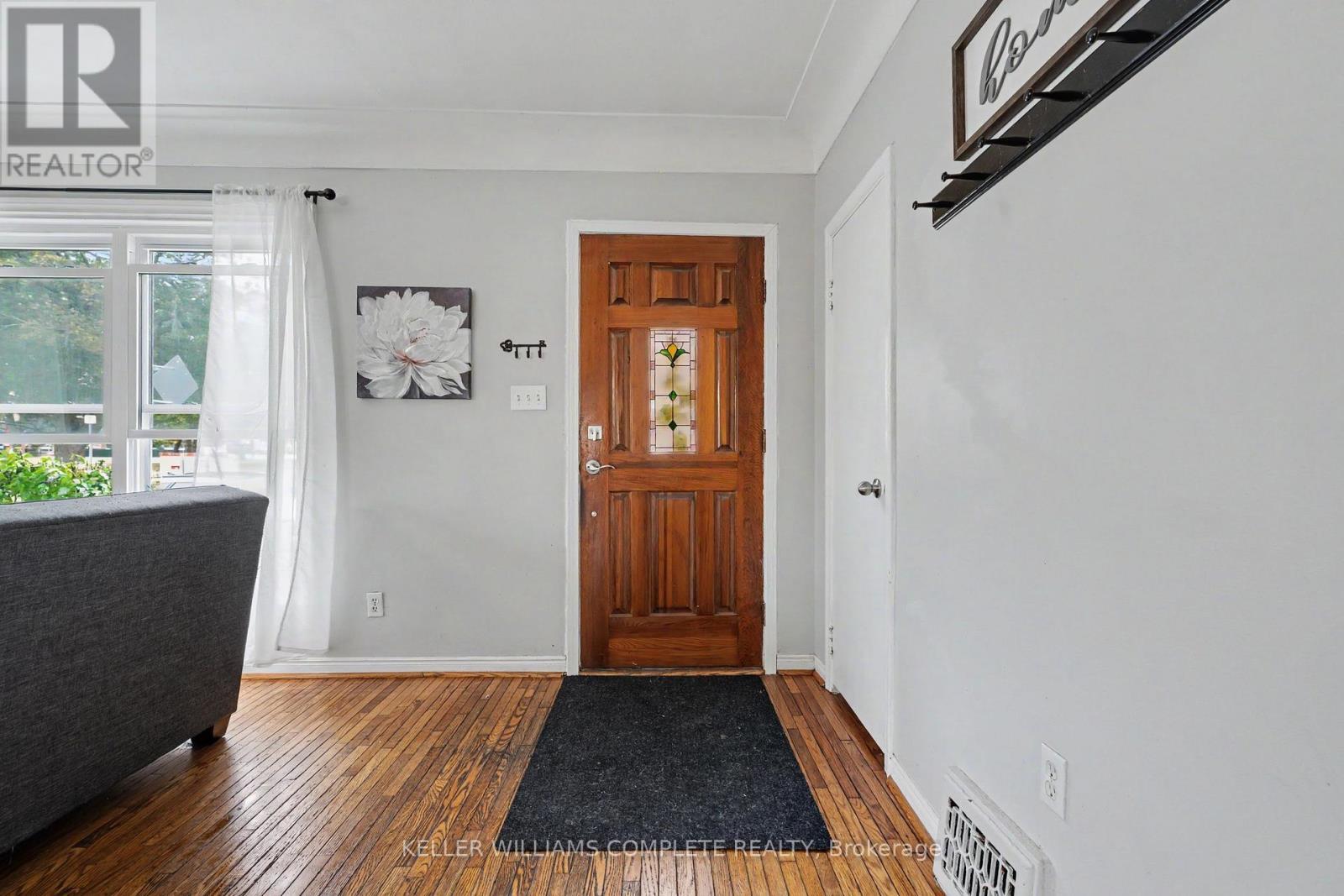 20 East 18Th Street, Hamilton, ON