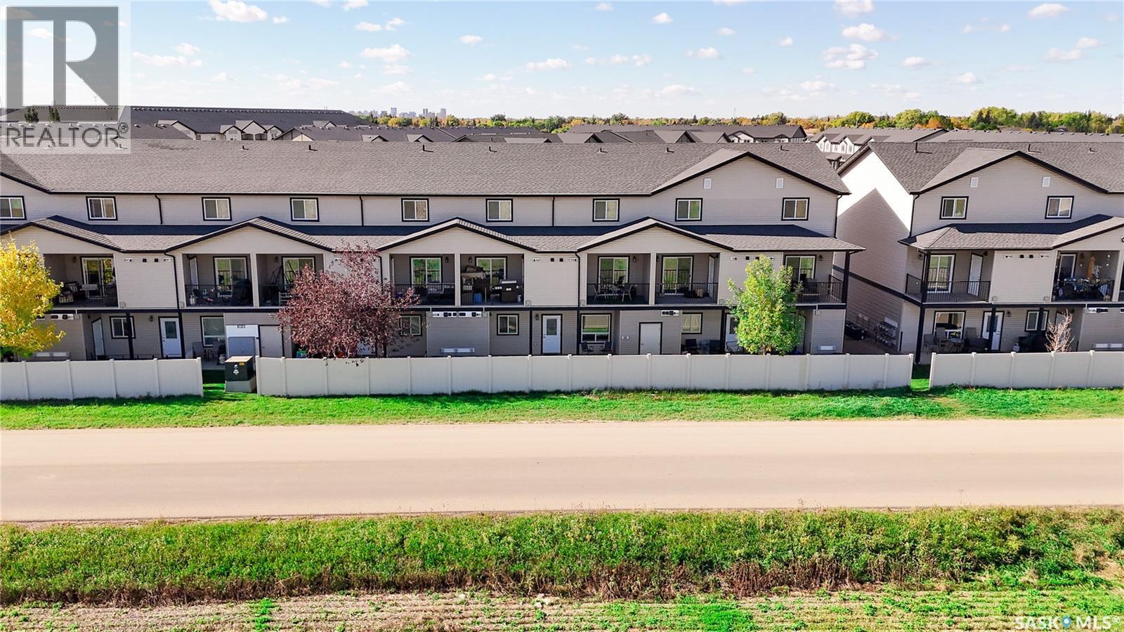 204 3818 Dewdney Avenue E, Regina, SK