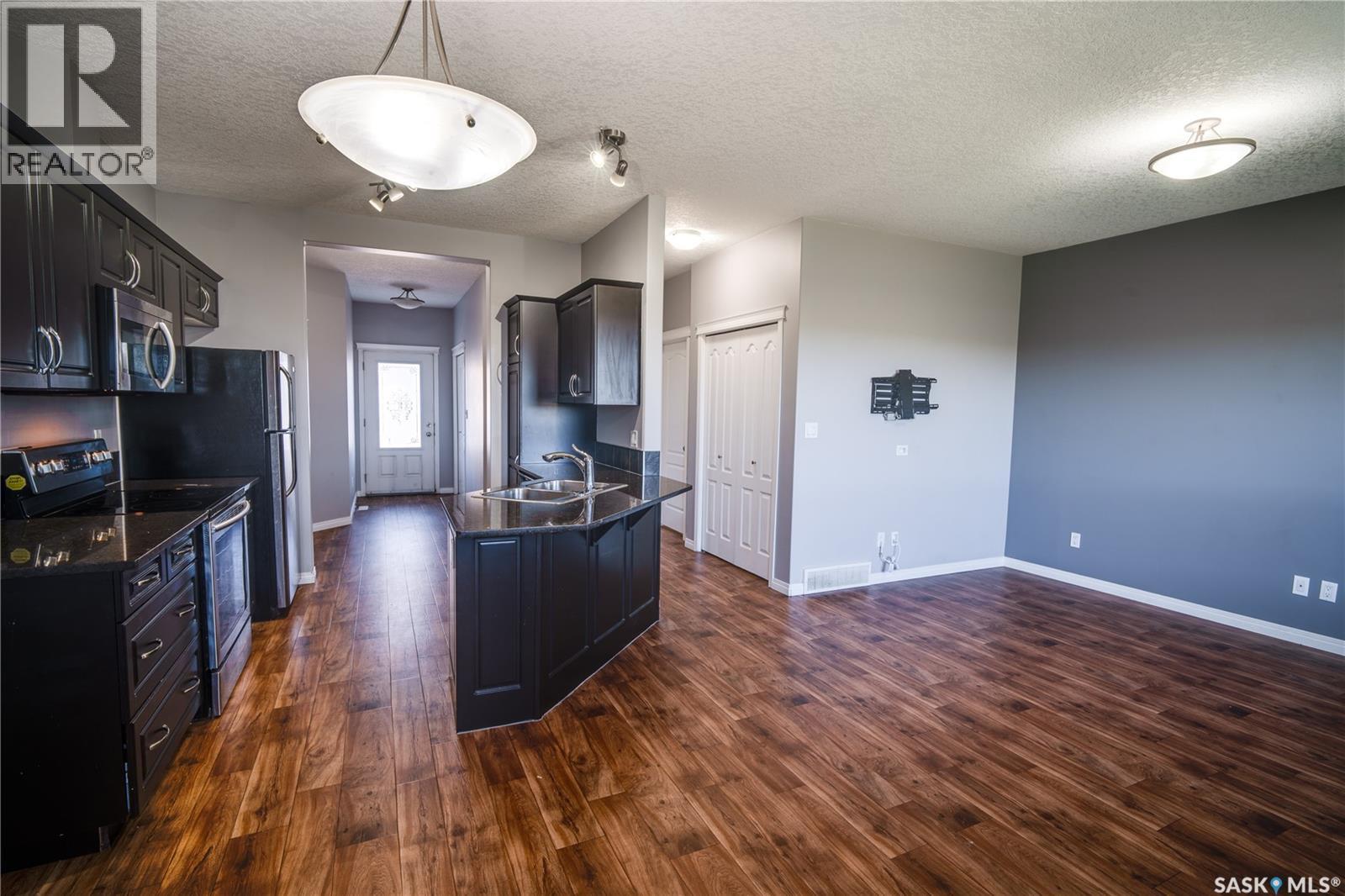 204 3818 Dewdney Avenue E, Regina, SK