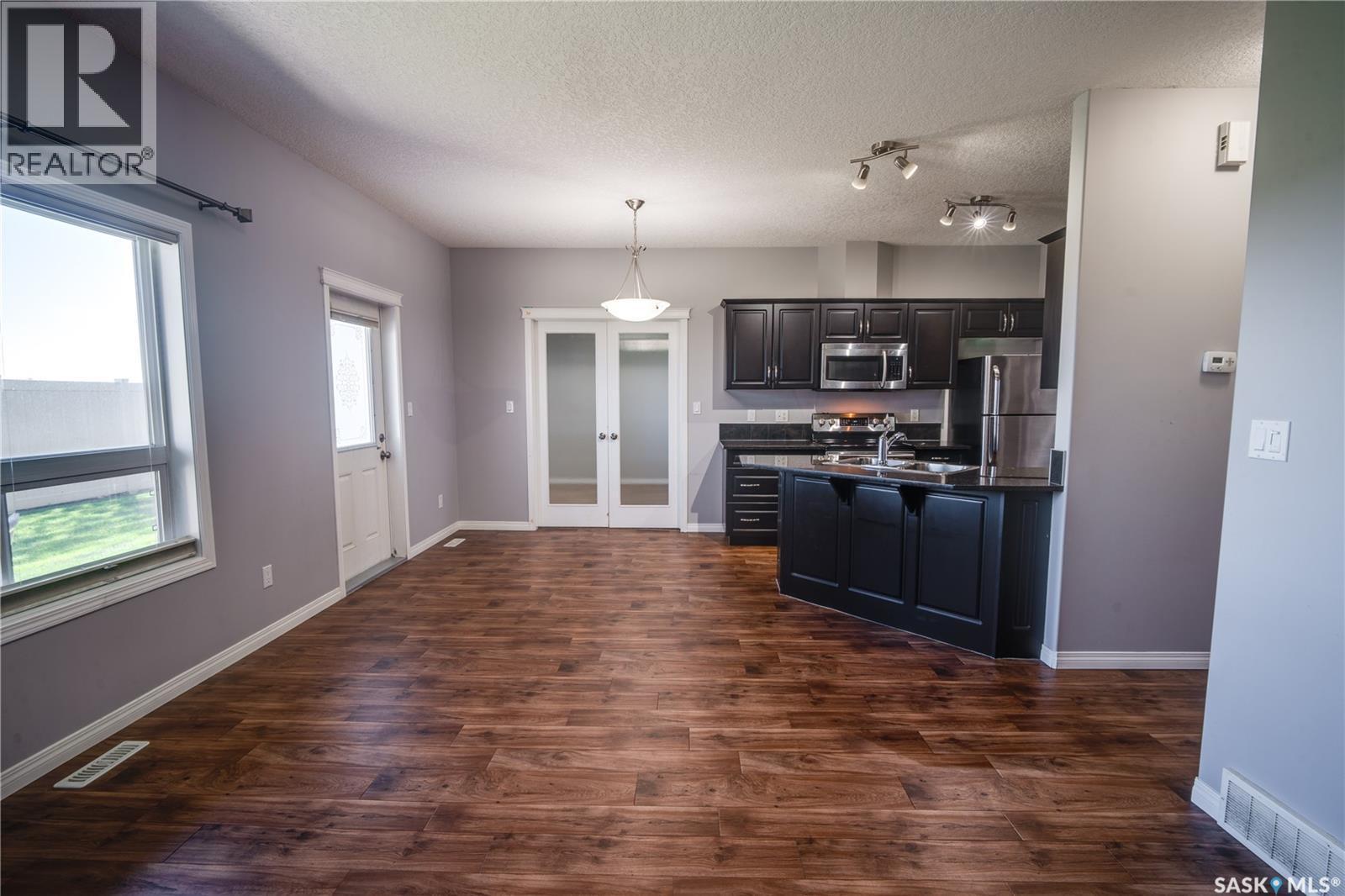 204 3818 Dewdney Avenue E, Regina, SK