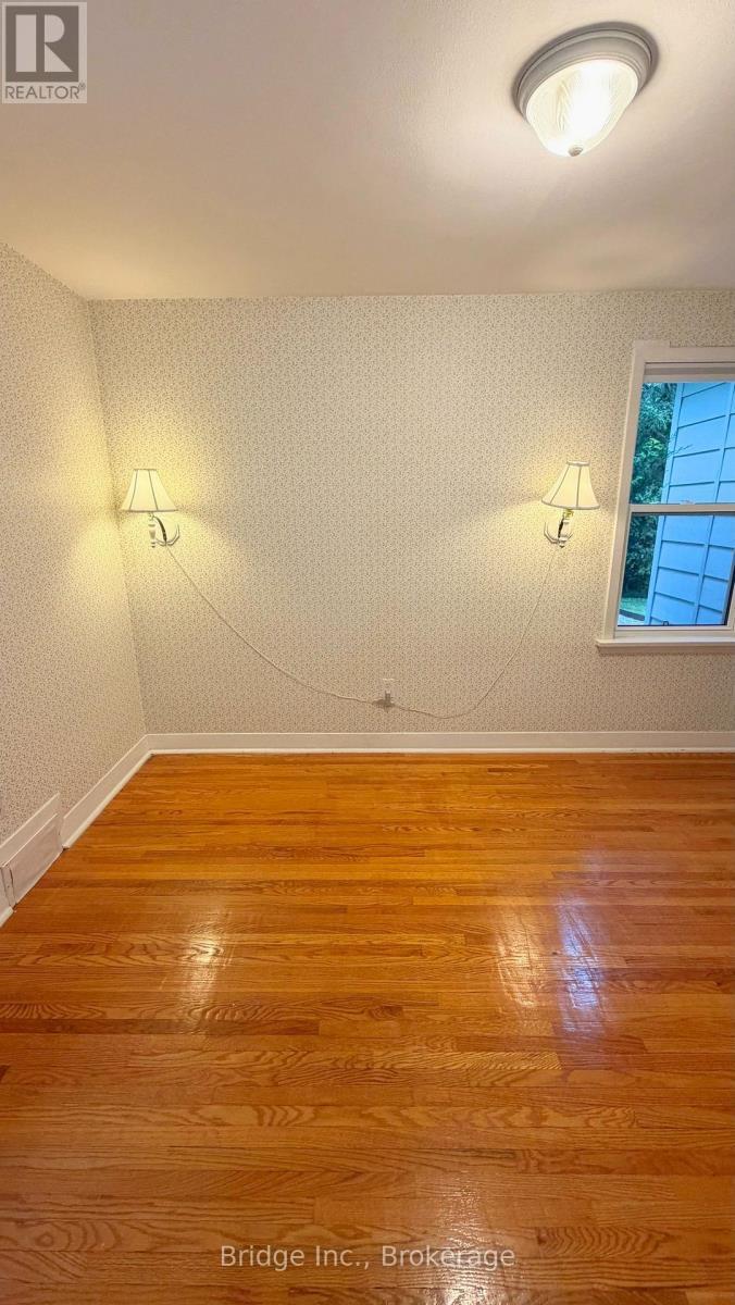 Second Bedroom - 434 Apple Lane, Mississauga, ON