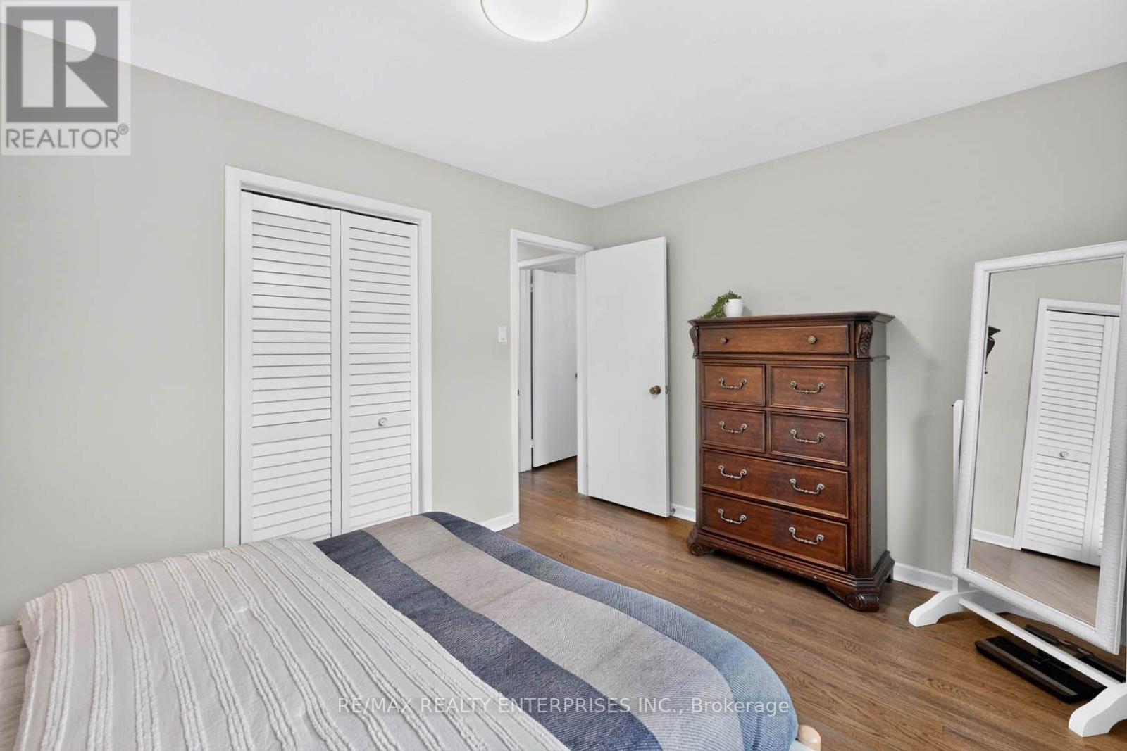 829 Terlin Boulevard, Mississauga, ON