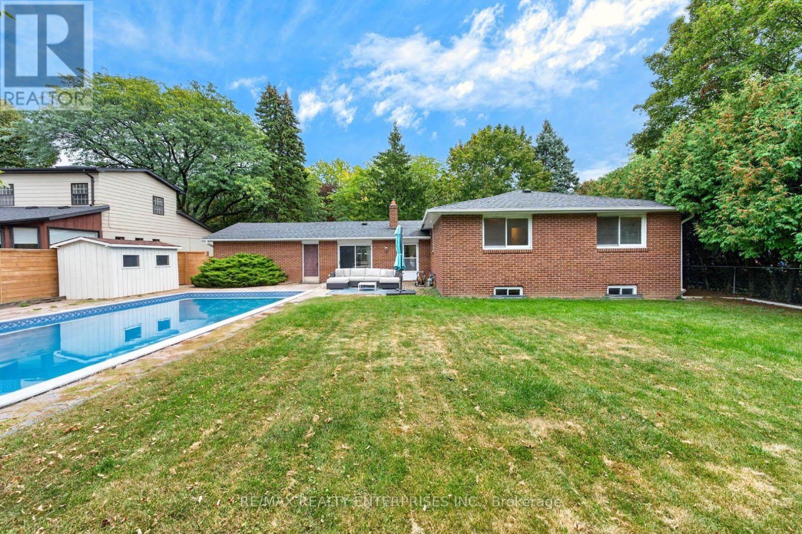 829 Terlin Boulevard, Mississauga, ON