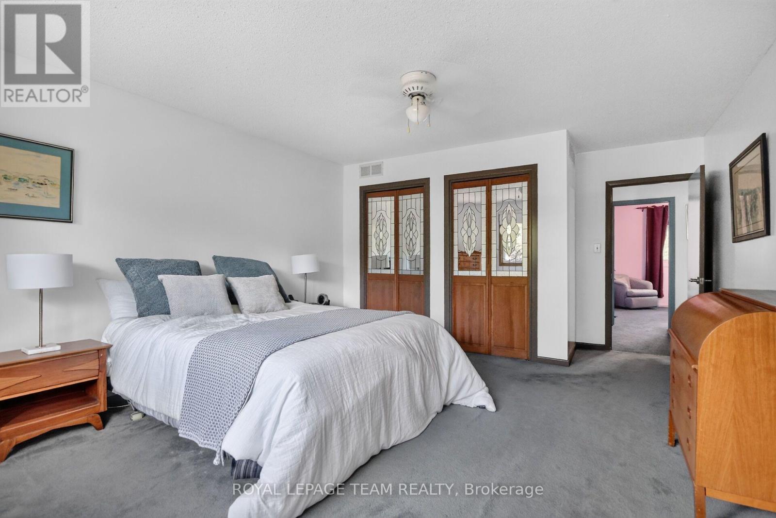 673 Golden Avenue, Ottawa, ON