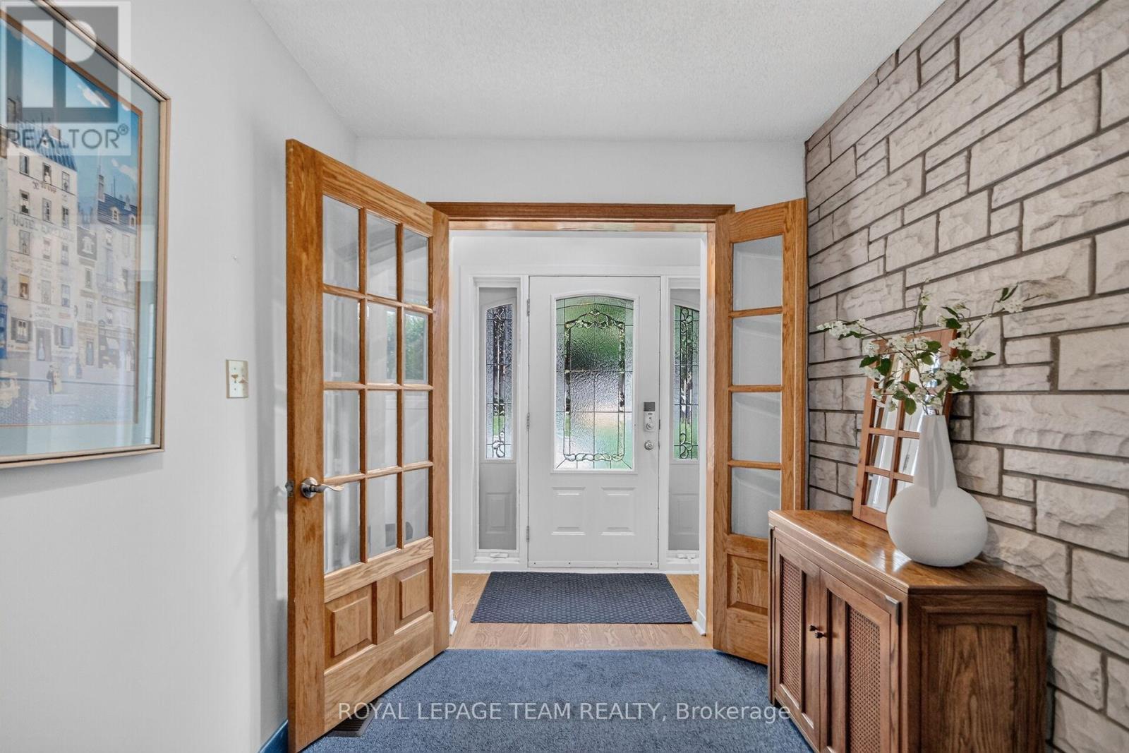 673 Golden Avenue, Ottawa, ON