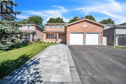 BASEMENT - 38 PICKETT CRESCENT Richmond Hill, ON L4C 9L3