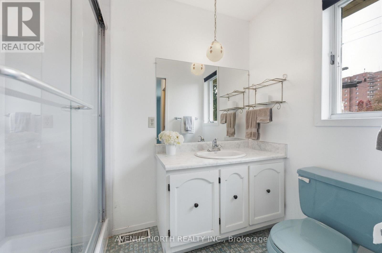 1283 Surrey Avenue, Ottawa, ON
