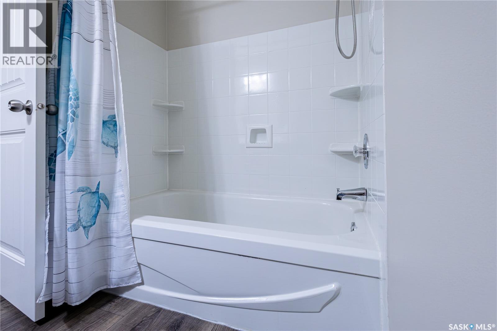 3251 Gould Bay E, Regina, SK