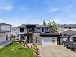 2137 LUPIN Court Kamloops, BC V2E 0E2