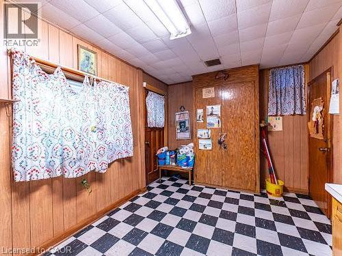 35 Sherman Avenue N, Hamilton, ON 