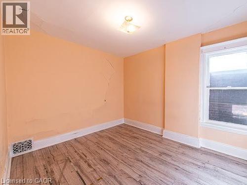 35 Sherman Avenue N, Hamilton, ON 