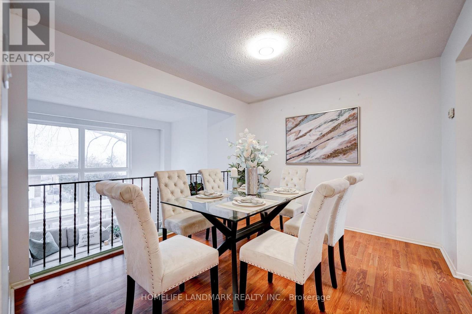 8 Rusty Crest Way, Toronto, ON