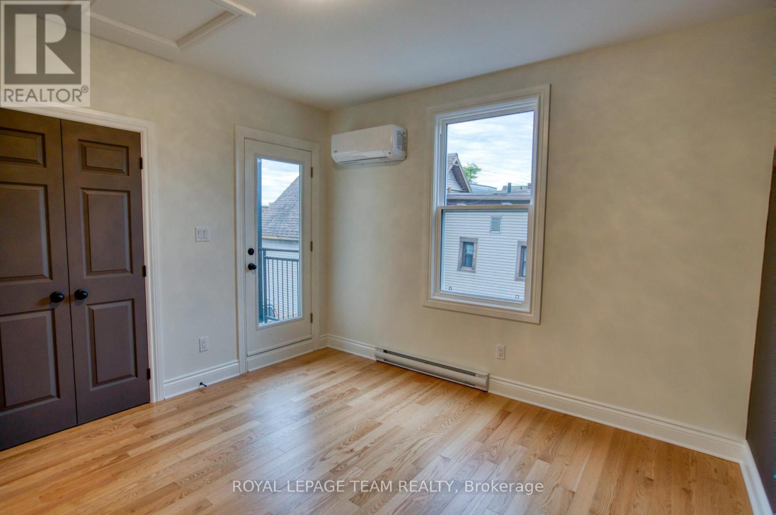 primary - 2 - 238 Bruyere Street, Ottawa, ON