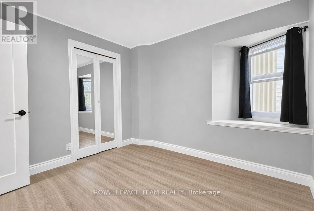 353 Arlington Avenue, Ottawa, ON