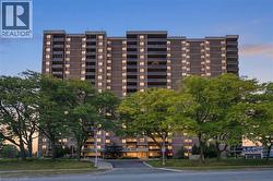 301 FRANCES Avenue Unit# 705  Hamilton, ON L8E 3Y6