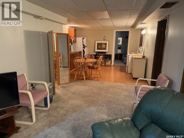422 Manning Lane, Saskatoon, SK