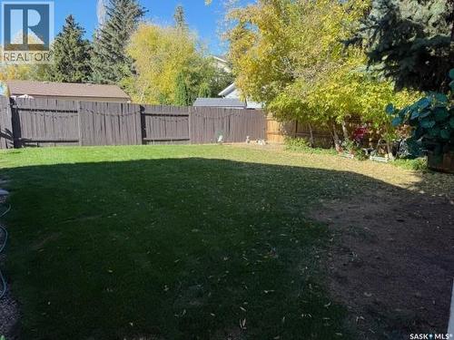 422 Manning Lane, Saskatoon, SK 