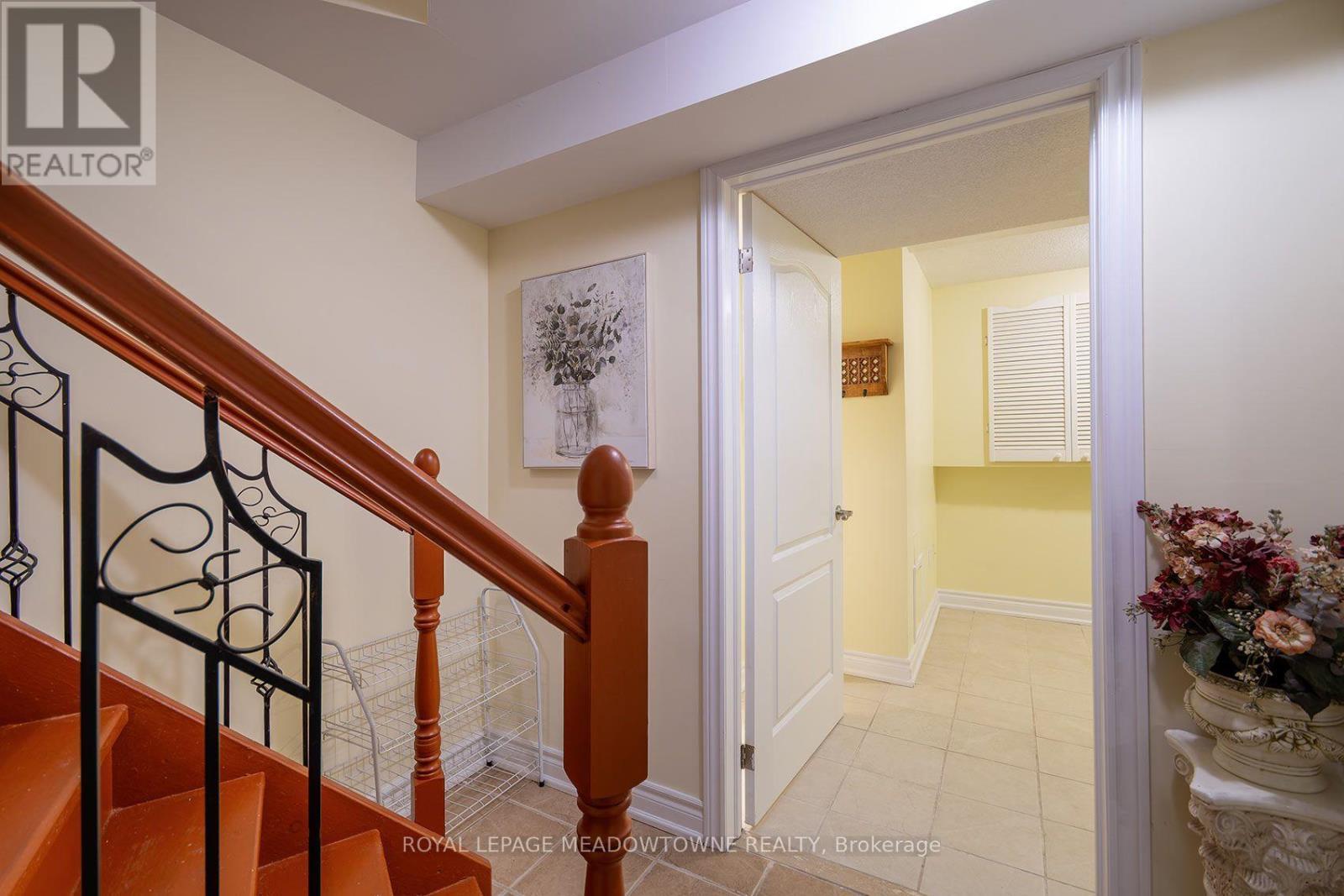 6407 Alderwood Trail, Mississauga, ON