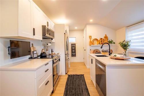 603 Clifton St, Winnipeg, MB 
