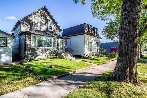 603 Clifton St, Winnipeg, MB 