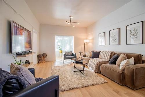603 Clifton St, Winnipeg, MB 