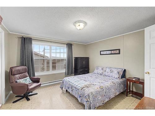 15 Senator Dr, Fredericton, NB 