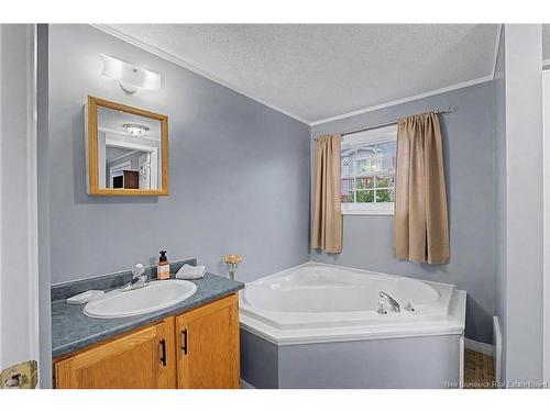 15 Senator Dr, Fredericton, NB 