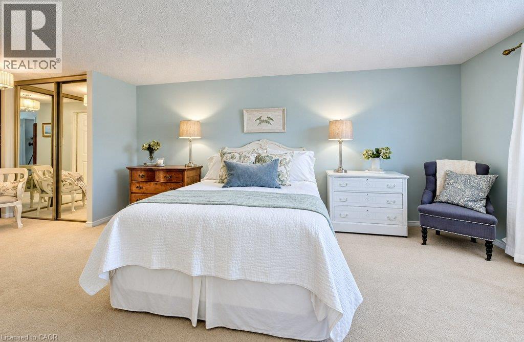 Primary bedroom - 469 Westvale Drive, Waterloo, ON