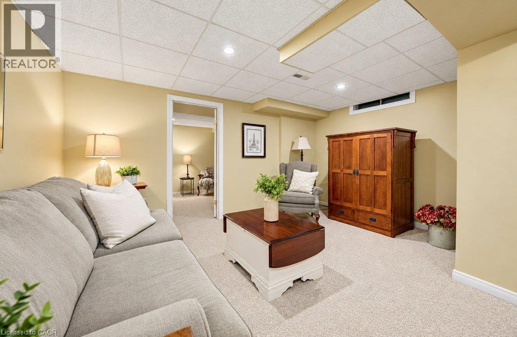 Rec room - 469 Westvale Drive, Waterloo, ON