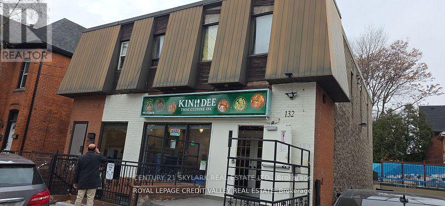 132 Queen Street S, Hamilton, ON