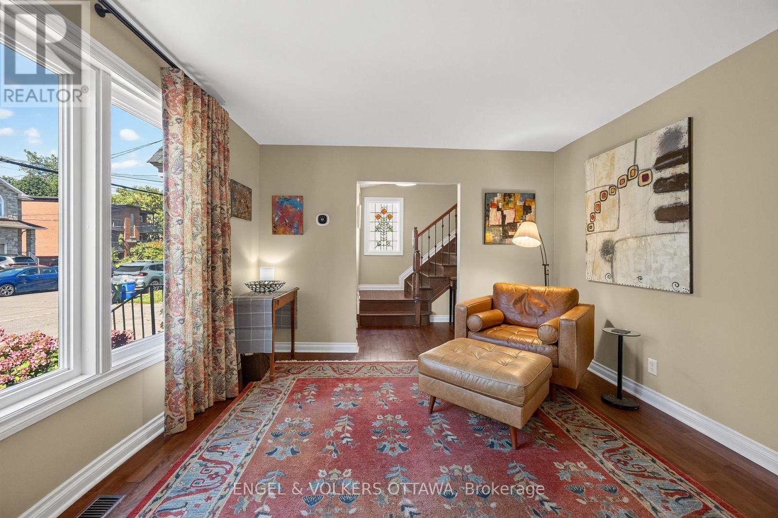 533 Hilson Avenue, Ottawa, ON
