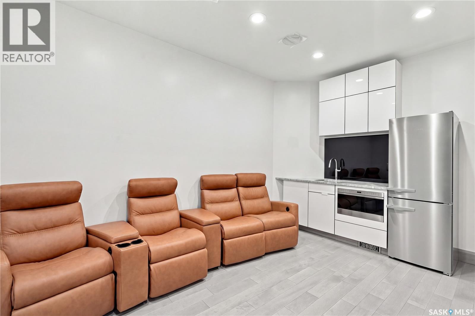 515 Pohorecky Lane, Saskatoon, SK