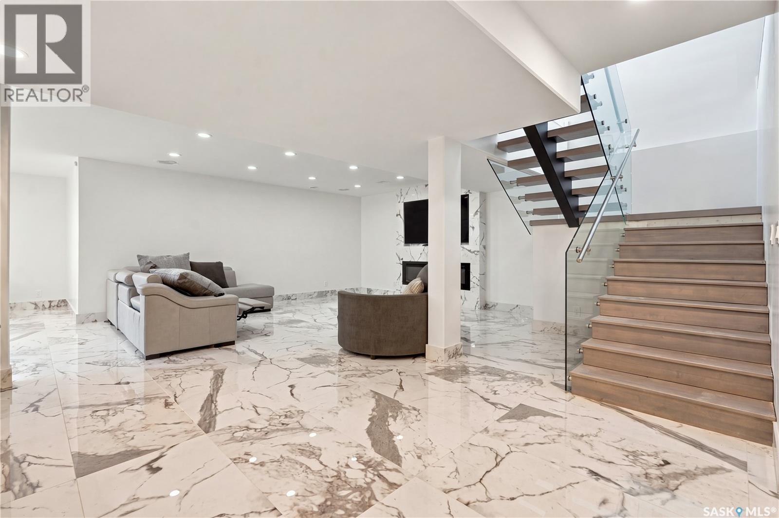 515 Pohorecky Lane, Saskatoon, SK