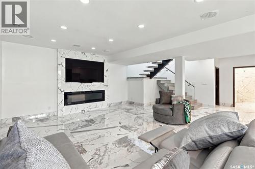515 Pohorecky Lane, Saskatoon, SK 