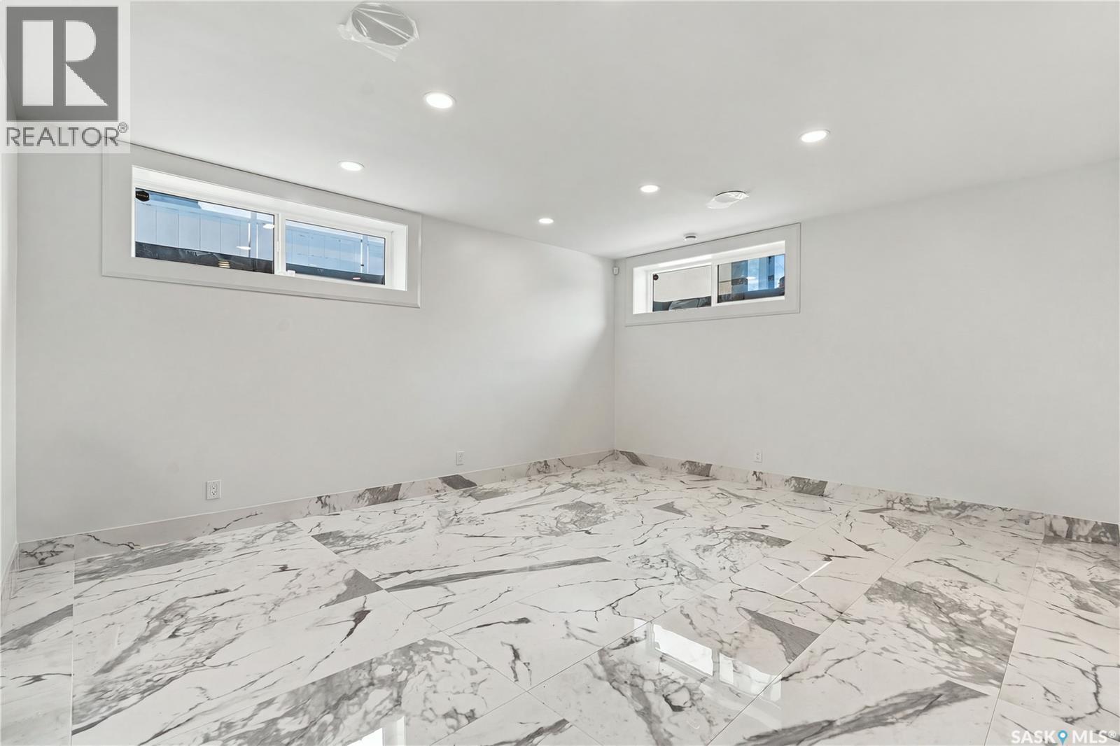 515 Pohorecky Lane, Saskatoon, SK
