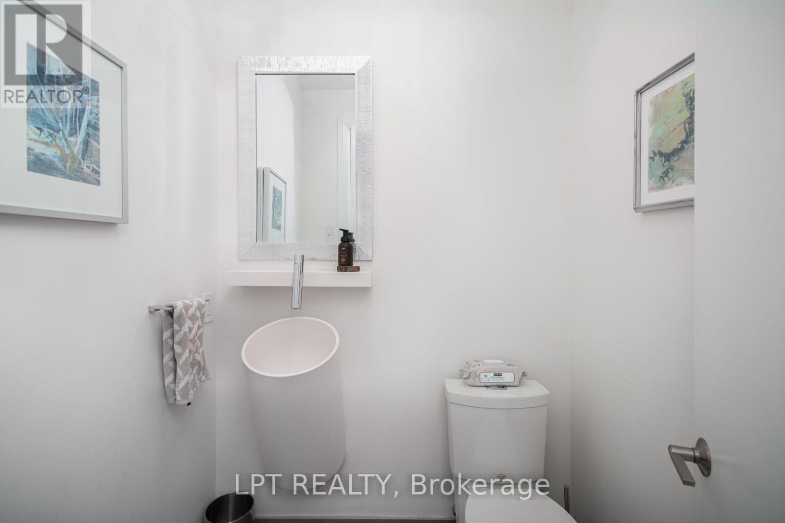 847 Walkley Road, Ottawa, ON