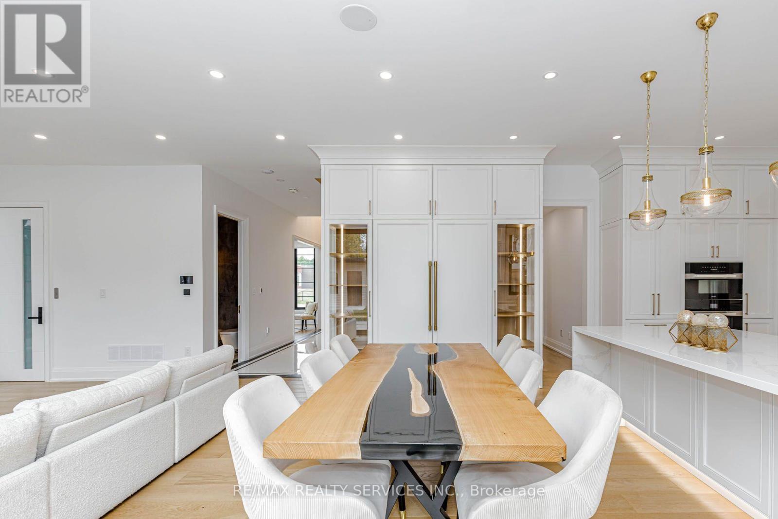 94 Vista Boulevard, Mississauga, ON