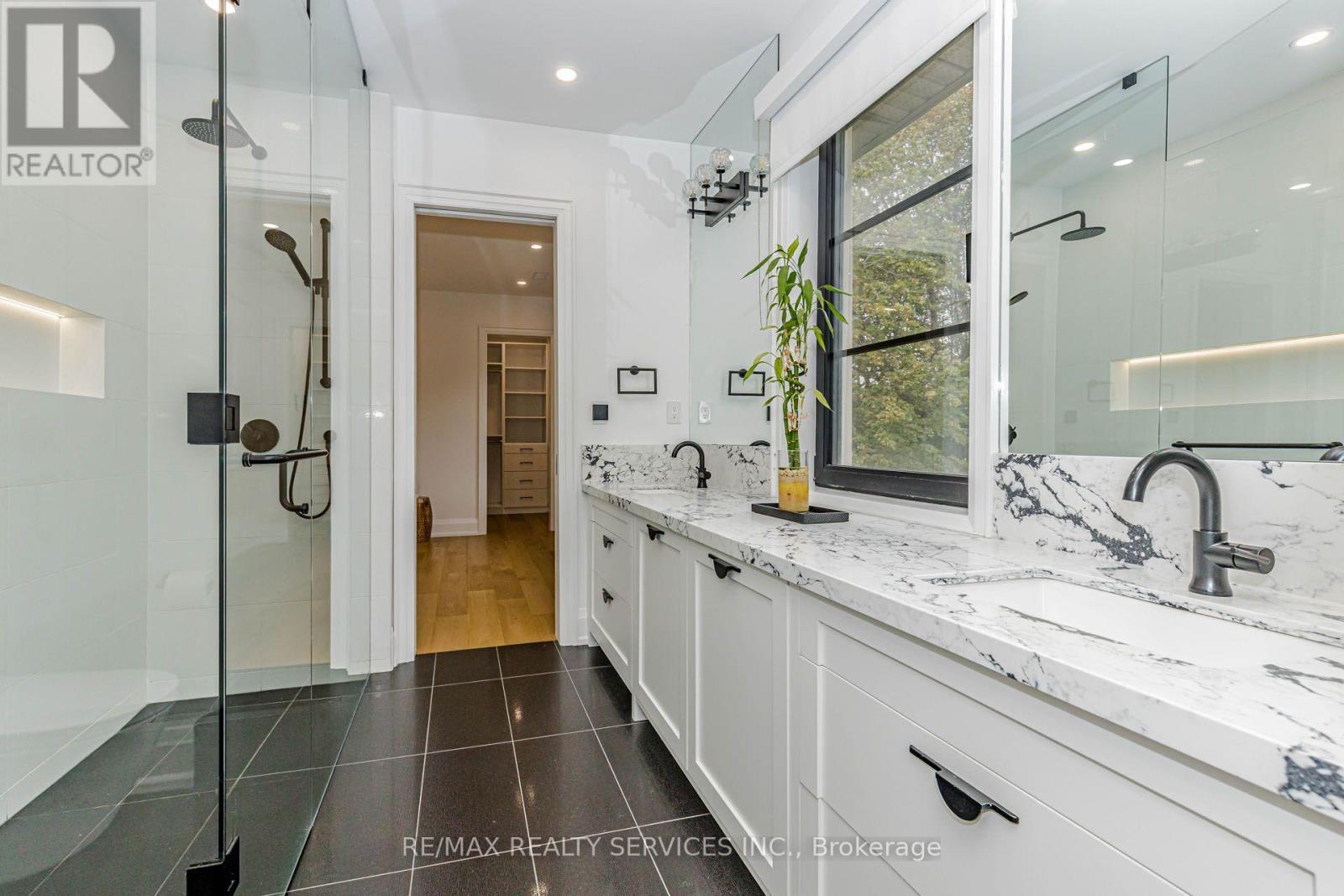 94 Vista Boulevard, Mississauga, ON