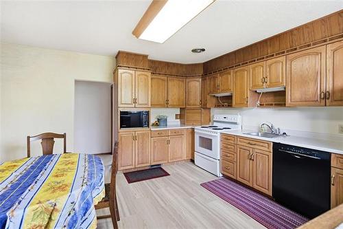501 Chelsea Ave, Winnipeg, MB 