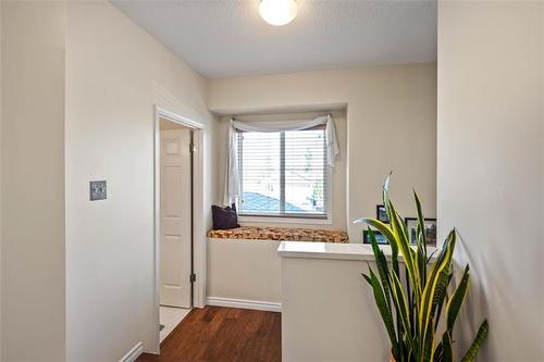 257 Glencairn Rd, Winnipeg, MB 