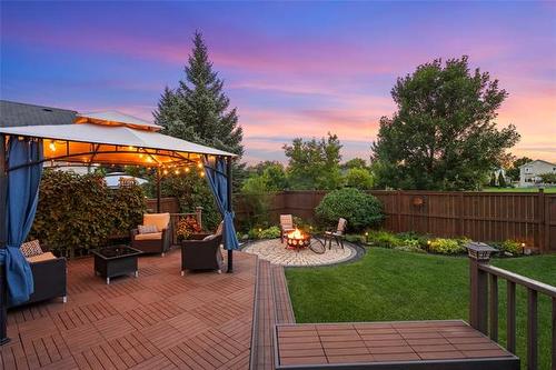 257 Glencairn Rd, Winnipeg, MB 