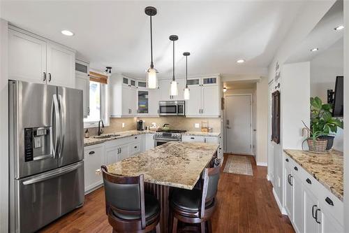 257 Glencairn Rd, Winnipeg, MB 