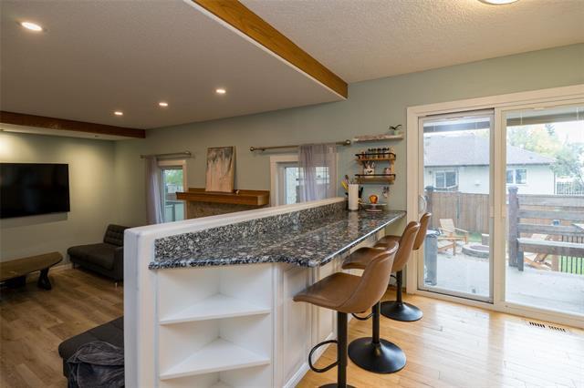 164 Hillmartin Dr, Winnipeg, MB
