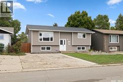 1538 SPADINA STREET W Moose Jaw, SK S6H 7E6