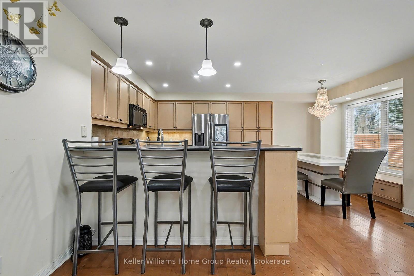 Upper - 24 Baintree Way, Cambridge, ON