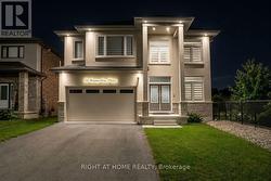 34 HAMPSHIRE PLACE Hamilton, ON L8J 3W8