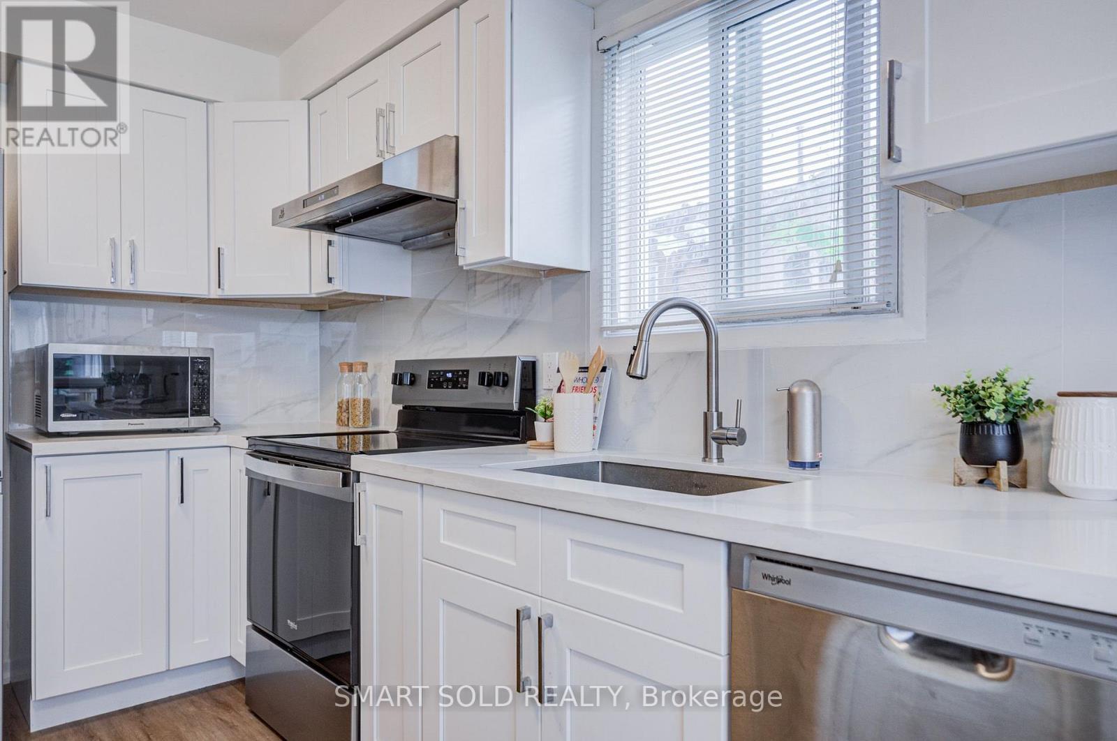 857 Messenger Meadow Drive, Mississauga, ON