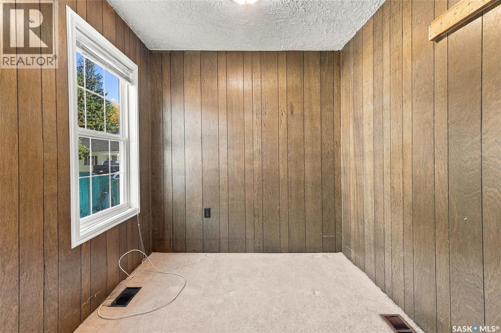 1315 2Nd Avenue N, Saskatoon, SK