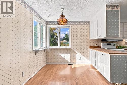 1315 2Nd Avenue N, Saskatoon, SK 